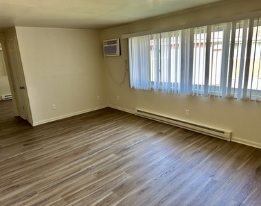1735 E Duane Boulevard - Photo Thumbnail 1