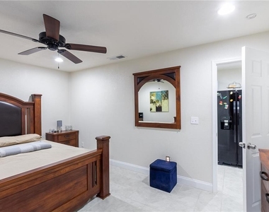 728 Saybrook Circle Nw - Photo Thumbnail 8