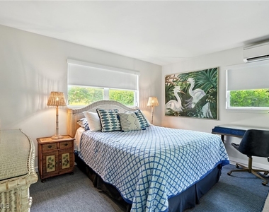 578 14th Street N - Photo Thumbnail 14