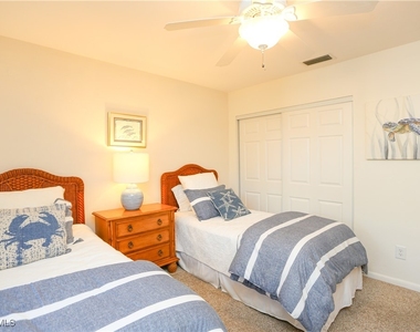 3611 Wild Pines Drive - Photo Thumbnail 11