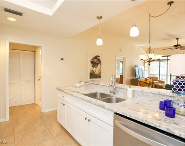 3611 Wild Pines Drive - Photo Thumbnail 9