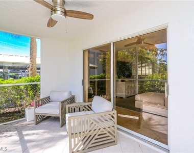 360 Horse Creek Drive - Photo Thumbnail 17