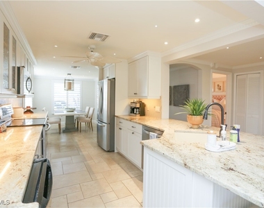 360 Horse Creek Drive - Photo Thumbnail 23