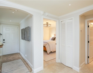 360 Horse Creek Drive - Photo Thumbnail 20