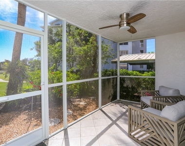 360 Horse Creek Drive - Photo Thumbnail 16