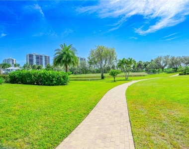 360 Horse Creek Drive - Photo Thumbnail 10