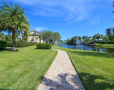 360 Horse Creek Drive - Photo Thumbnail 11