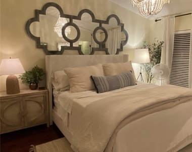 768 Hampton Circle - Photo Thumbnail 1