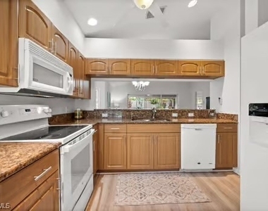 4878 Europa Drive - Photo Thumbnail 12
