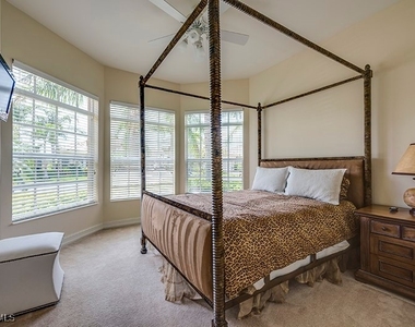 6101 Dogleg Drive - Photo Thumbnail 12