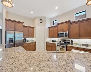 6255 Brunello Lane - Photo Thumbnail 9