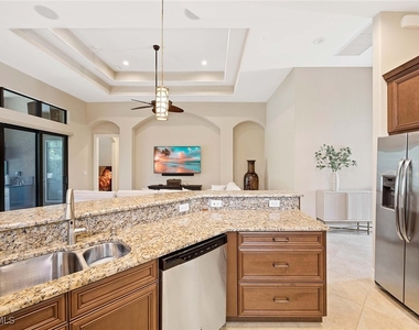 6255 Brunello Lane - Photo Thumbnail 10