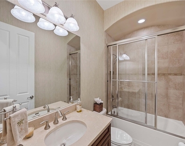 6255 Brunello Lane - Photo Thumbnail 20