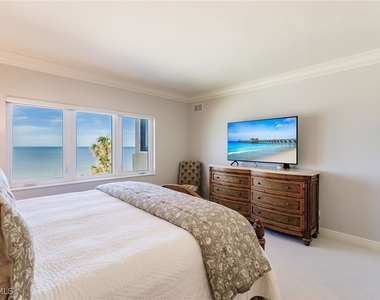 2885 Gulf Shore Boulevard N - Photo Thumbnail 20
