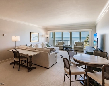 2885 Gulf Shore Boulevard N - Photo Thumbnail 5