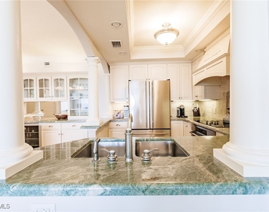 2885 Gulf Shore Boulevard N - Photo Thumbnail 13
