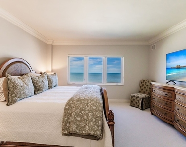 2885 Gulf Shore Boulevard N - Photo Thumbnail 19