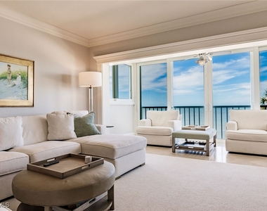 2885 Gulf Shore Boulevard N - Photo Thumbnail 3