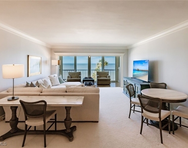 2885 Gulf Shore Boulevard N - Photo Thumbnail 6