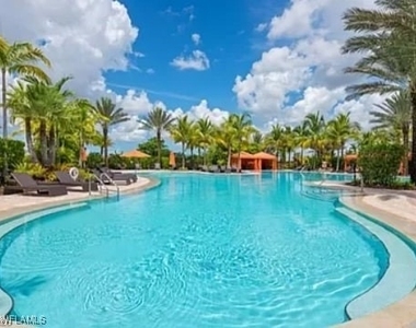 9397 Pocida Court - Photo Thumbnail 8