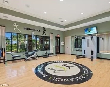 9397 Pocida Court - Photo Thumbnail 13