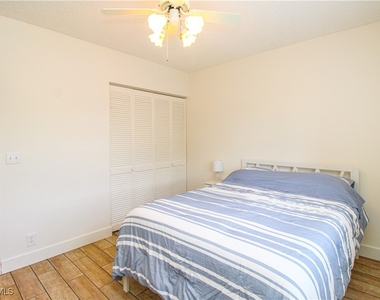 7794 Emerald Circle - Photo Thumbnail 29