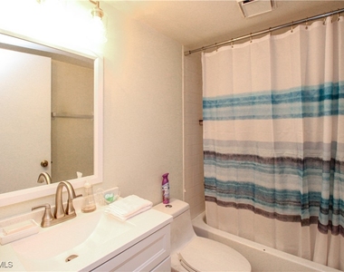 7794 Emerald Circle - Photo Thumbnail 32