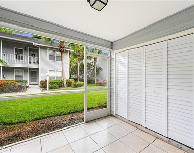 1933 Courtyard Way - Photo Thumbnail 17