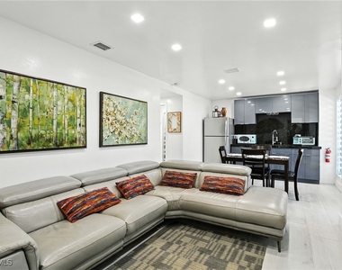936 Panther Creek Lane - Photo Thumbnail 1