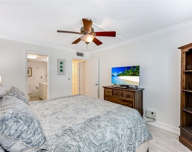 766 Central Avenue - Photo Thumbnail 15