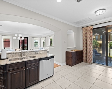 9066 Albion Lane N - Photo Thumbnail 12