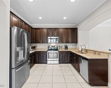 9066 Albion Lane N - Photo Thumbnail 7