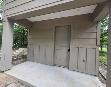 667 Miller Drive - Photo Thumbnail 1