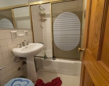 390 Rugby Road - Photo Thumbnail 14