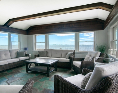10 Weston Road - Photo Thumbnail 4