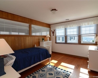 10 Weston Road - Photo Thumbnail 16