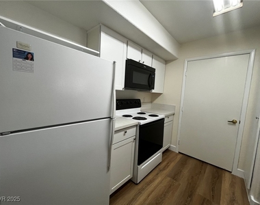 2300 E Silverado Ranch Boulevard - Photo Thumbnail 10