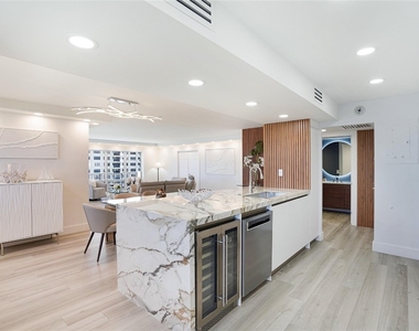5100 N Ocean Boulevard - Photo Thumbnail 11