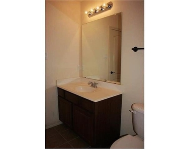 232 Seva Court - Photo Thumbnail 6