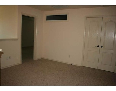 232 Seva Court - Photo Thumbnail 9