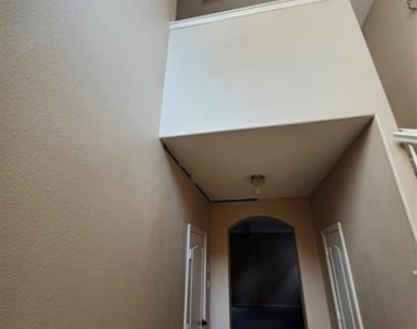 232 Seva Court - Photo Thumbnail 17