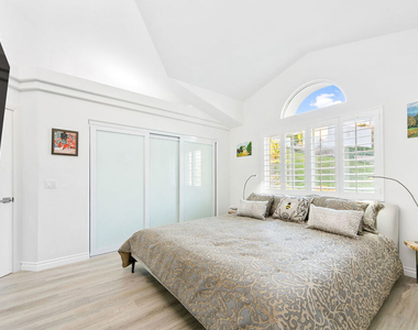 6463 Zuma View Place - Photo Thumbnail 30