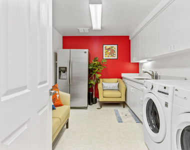6463 Zuma View Place - Photo Thumbnail 35