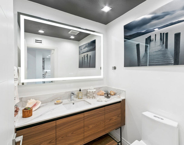 6463 Zuma View Place - Photo Thumbnail 11