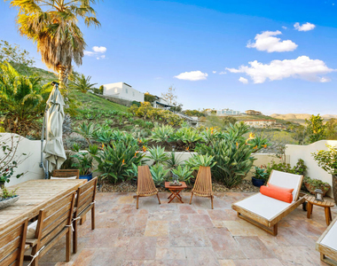 6463 Zuma View Place - Photo Thumbnail 21