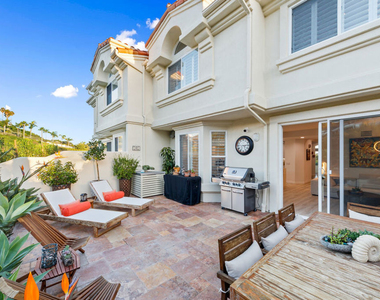 6463 Zuma View Place - Photo Thumbnail 22