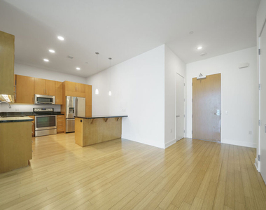 3223 W 6th Street - Photo Thumbnail 2