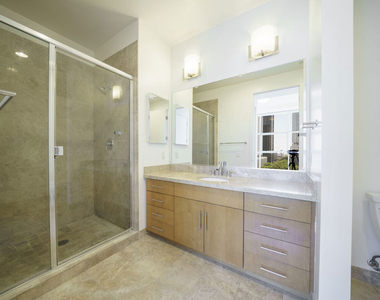 3223 W 6th Street - Photo Thumbnail 9