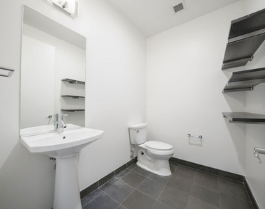 3223 W 6th Street - Photo Thumbnail 5