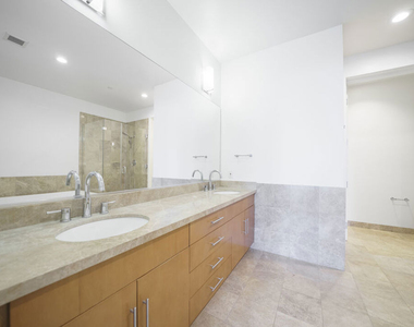 3223 W 6th Street - Photo Thumbnail 11